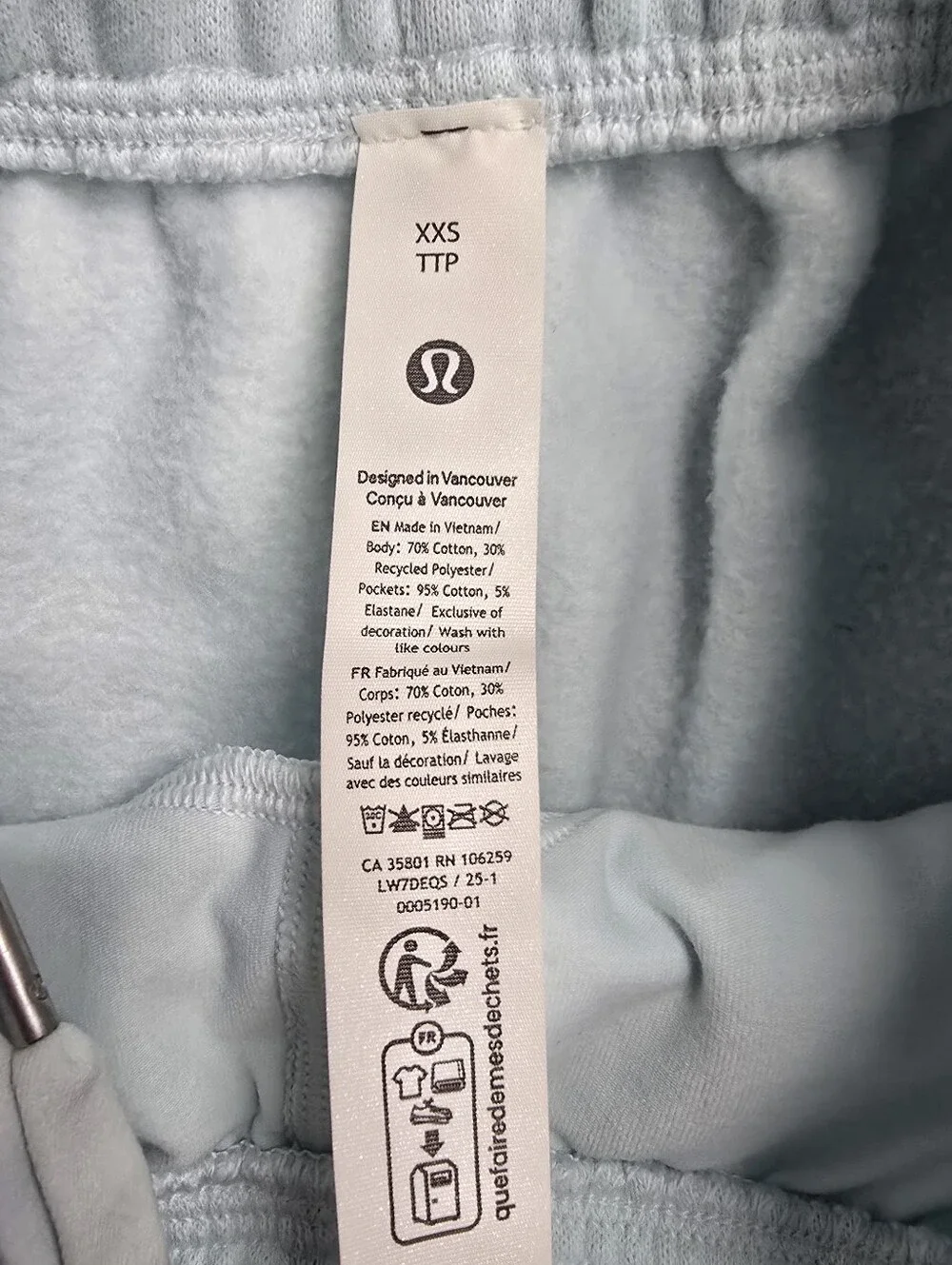 Lululemon Collegiate Logo Fleece Shorts XXS Icy Blue Preppy Athleisure